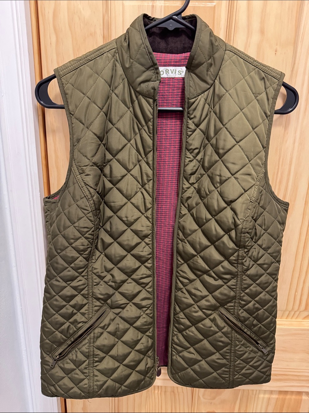 Orvis Quilted Olive Green Vest with Pink Contrast Lining